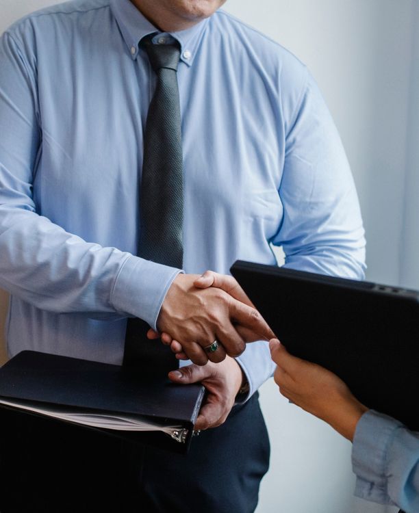 Angebotspreis festlegen: Preisstrategien & Preispsychologie